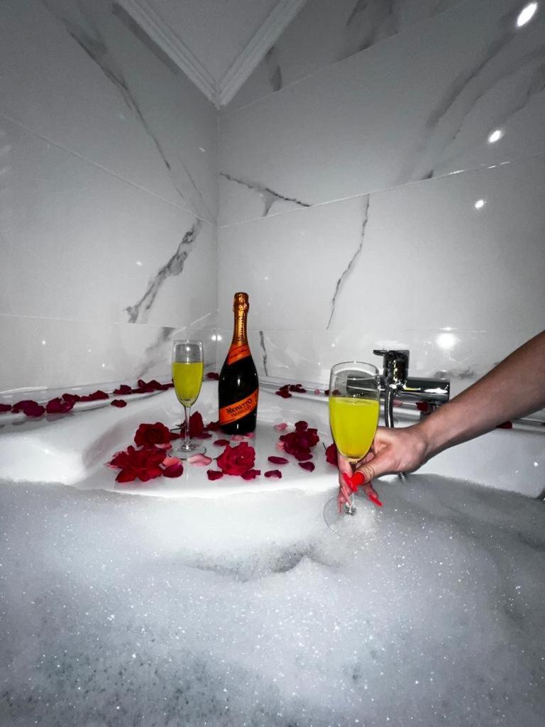 Luxury Apartment Megy Otočac Buitenkant foto