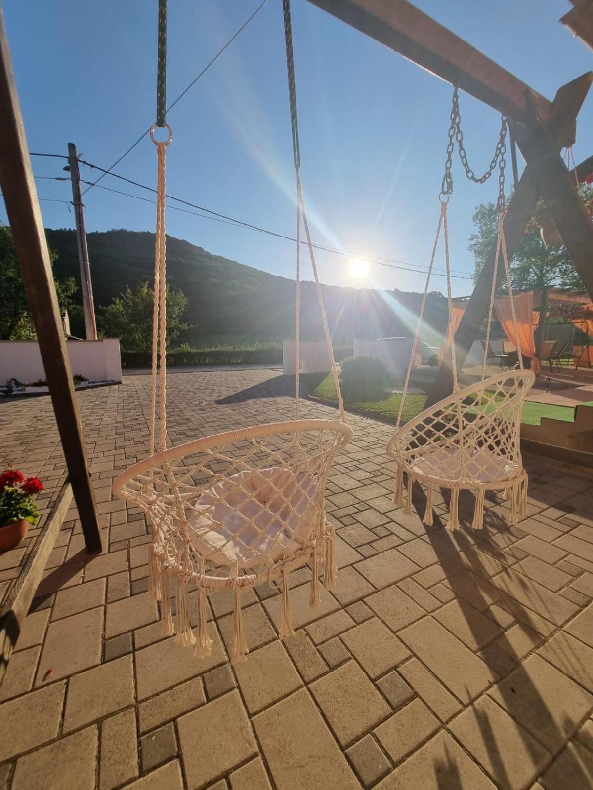 Luxury Apartment Megy Otočac Buitenkant foto
